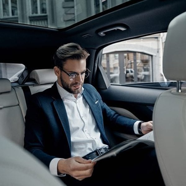 Chauffeur Driven Limousine Services in Singapore